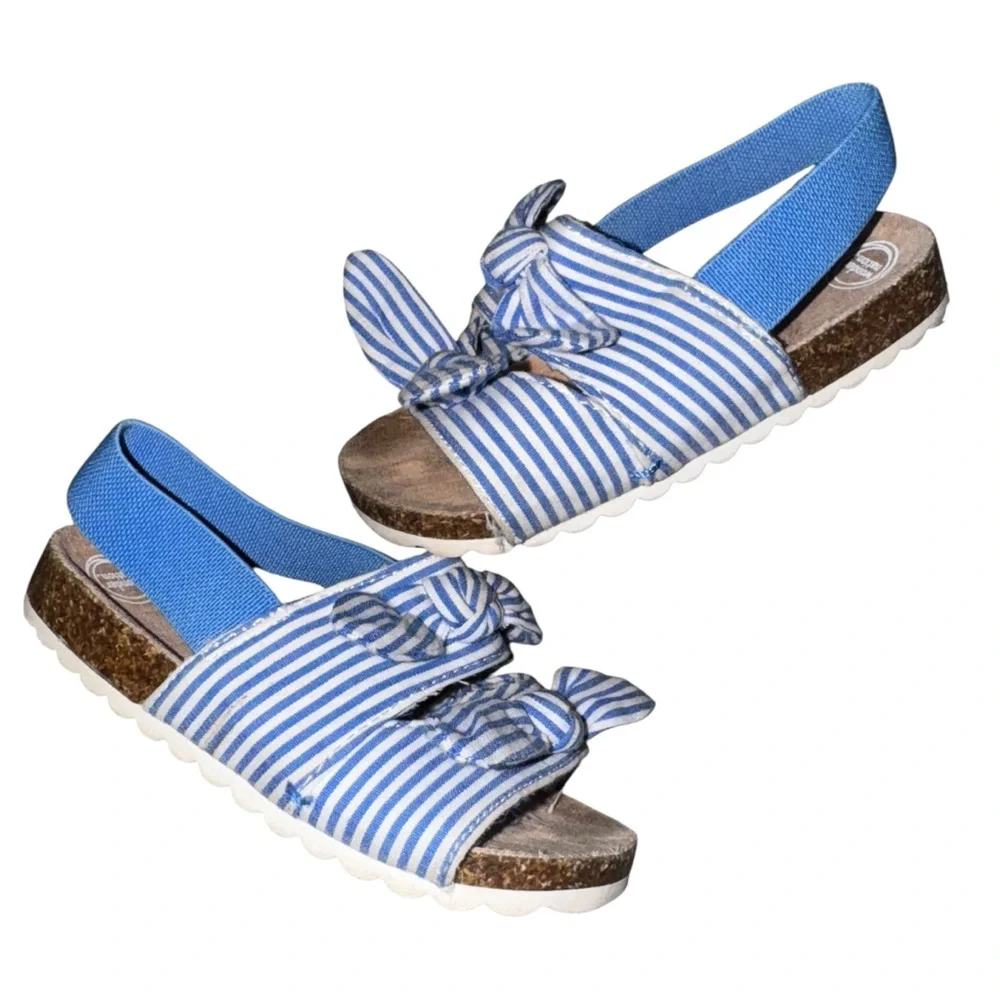 ☀️6/$20☀️ Wonder Nation Striped Kids Sandals